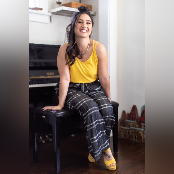 Lularoe • Crossback Camisole (Daniella) - Picture 4 of 6